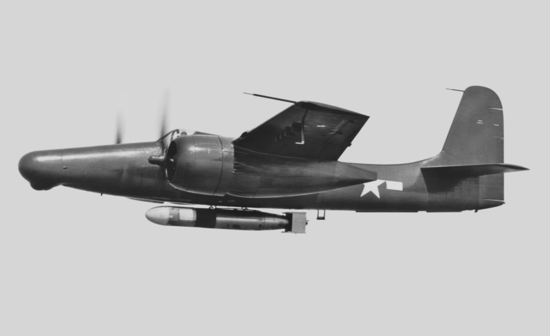 Grumman F7F-3N with torpedo