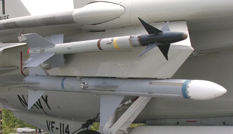 AIM-9L Sidewinder & AIM-7 Sparrow