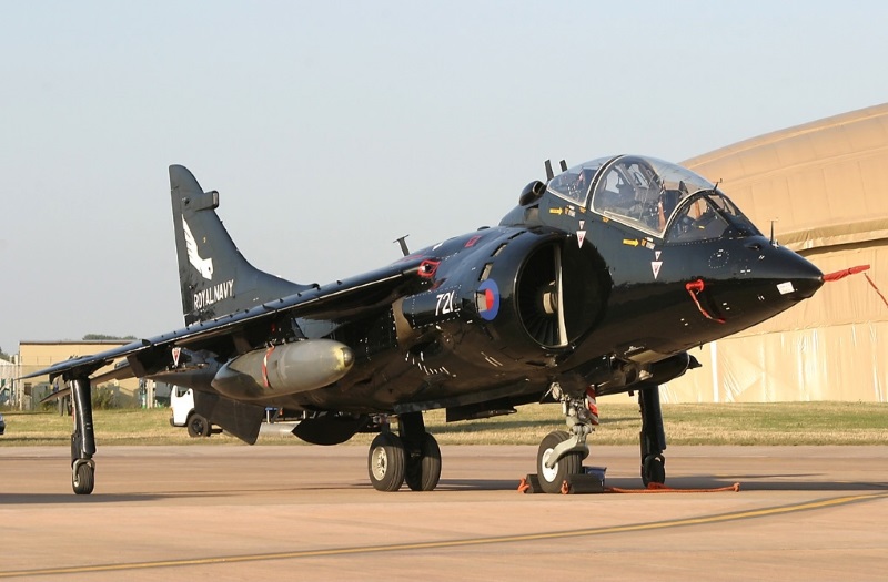 Harrier T.8
