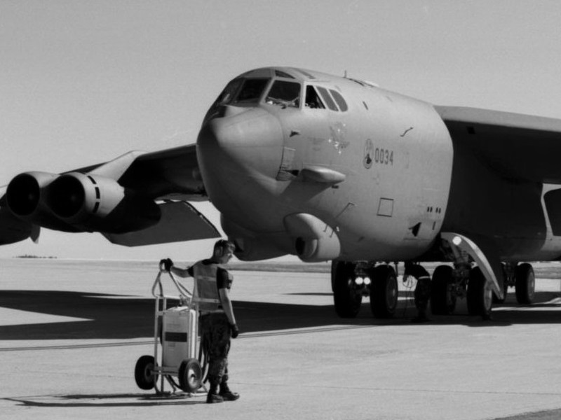 B-52H with EVS