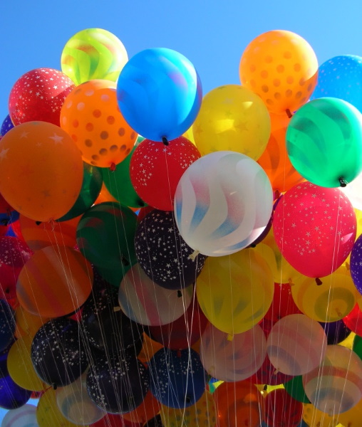 toy balloons