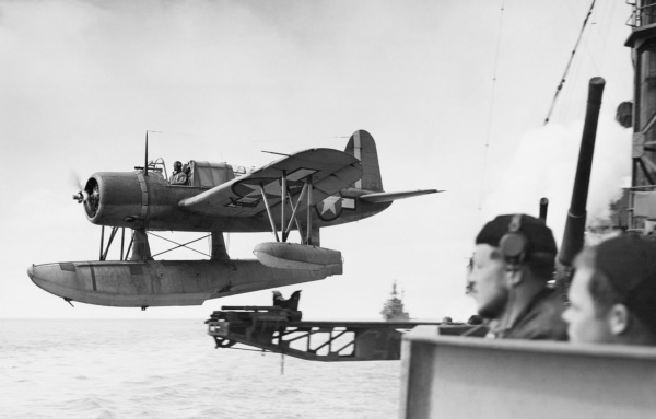 OS2U Kingfisher catapult launch