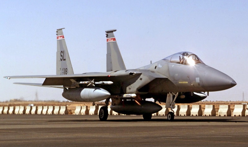 F-15A landing at Prince Sultan AB