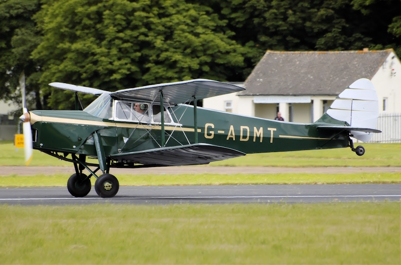 de Havilland DH.87 Hornet Moth